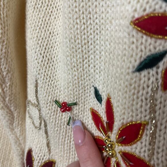 Vintage In Resource Cream Poinsettia Beaded Holiday Cardigan Sweater Sz Medium - Picture 5 of 10